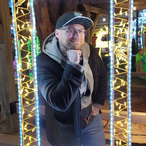 Boots - Picture 3 of 4